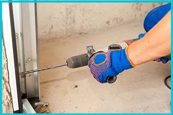 North Hollywood Trust Garage Door Service North Hollywood, CA 818-483-0677 North Hollywood Trust Garage Door Service North Hollywood, CA 818-483-0677 - garage-door-springs-sid-gdr-10m